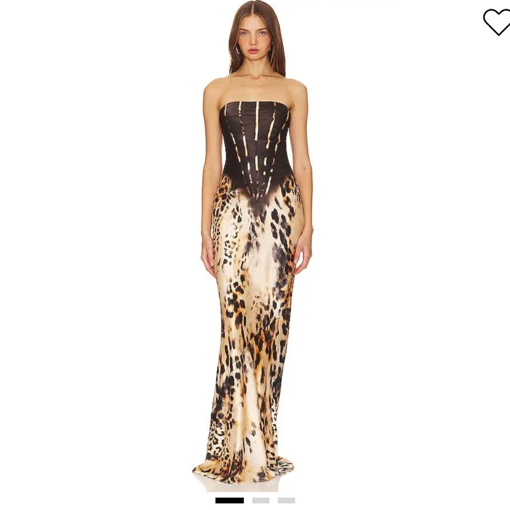 Elegant Leopard Print Strapless Dress